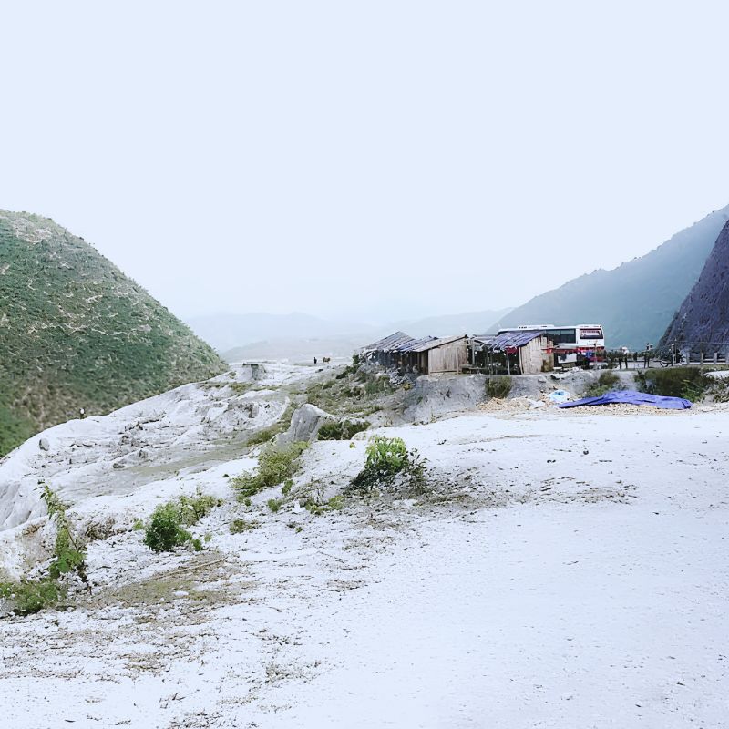 From Hanoi to Mai Chau - Pu Luong - Ninh Binh - Hanoi 3 Day Nature & Cultural Discovery