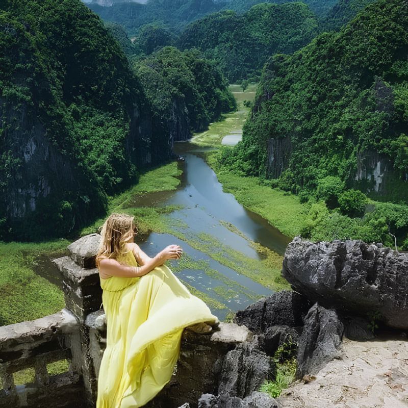 From Hanoi to Mai Chau - Pu Luong - Ninh Binh - Hanoi 3 Day Nature & Cultural Discovery