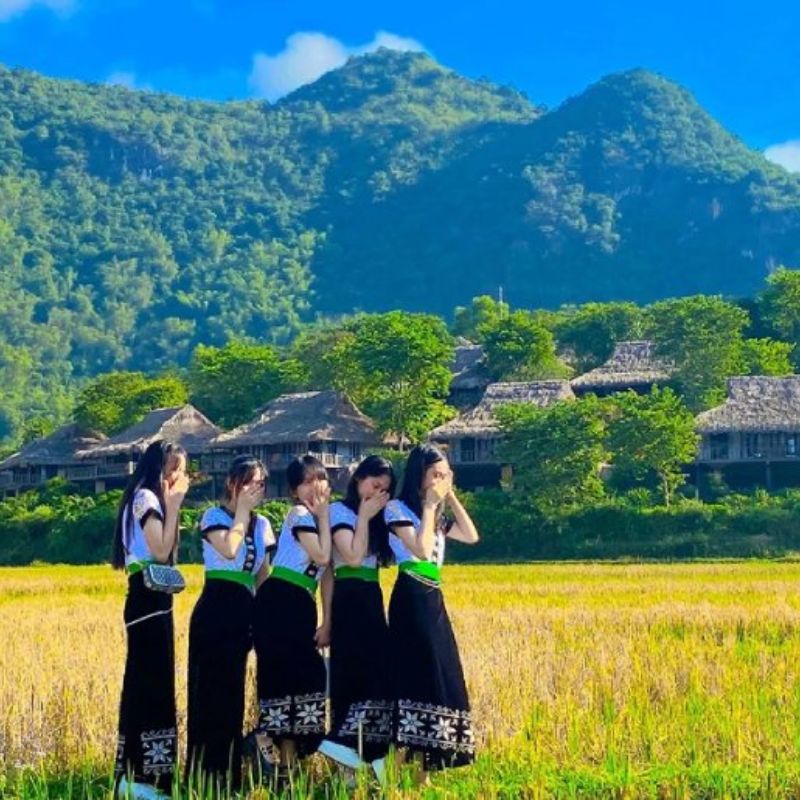 From Hanoi to Mai Chau - Pu Luong - Ninh Binh - Hanoi 3 Day Nature & Cultural Discovery