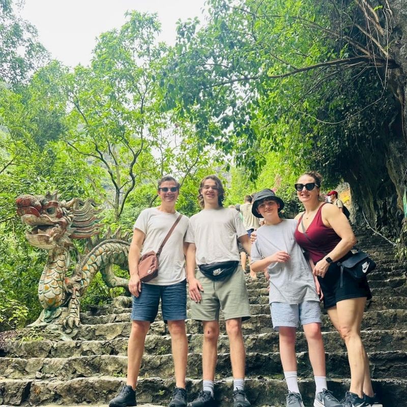 2-Day Thien Ha Cave & Ninh Binh Nature, Culture & Cycling Tour