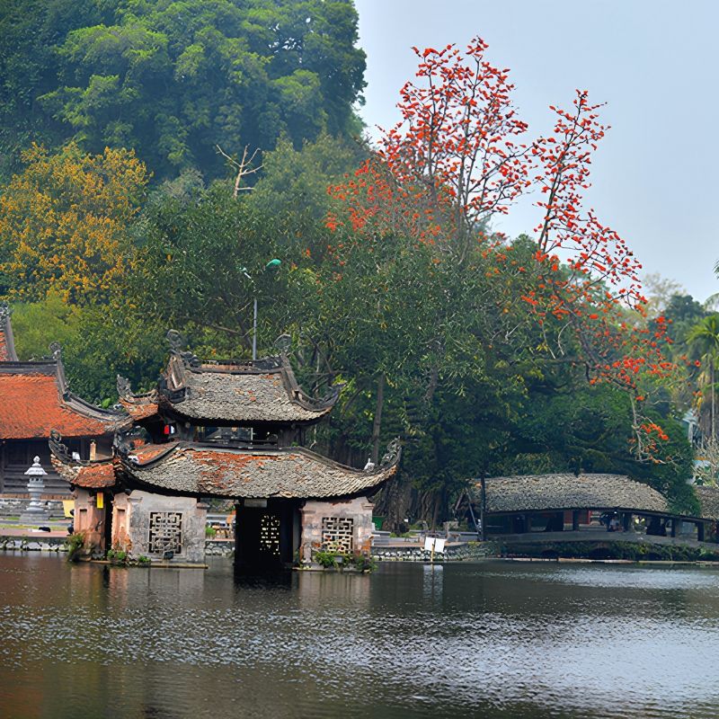 Hanoi Military History Museum & Your Choice of Attraction